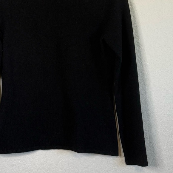 Peck & Peck Black 2 Ply Cashmere Super Soft Long Sleeve Crewneck Sweater Small - Picture 4 of 9